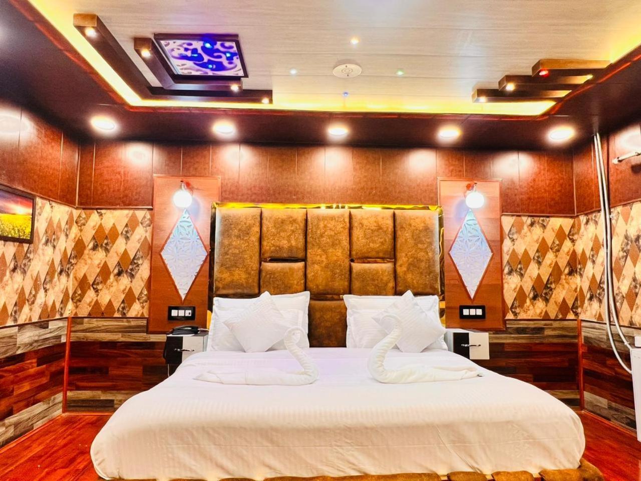 גולמארג Pine View Resort מראה חיצוני תמונה