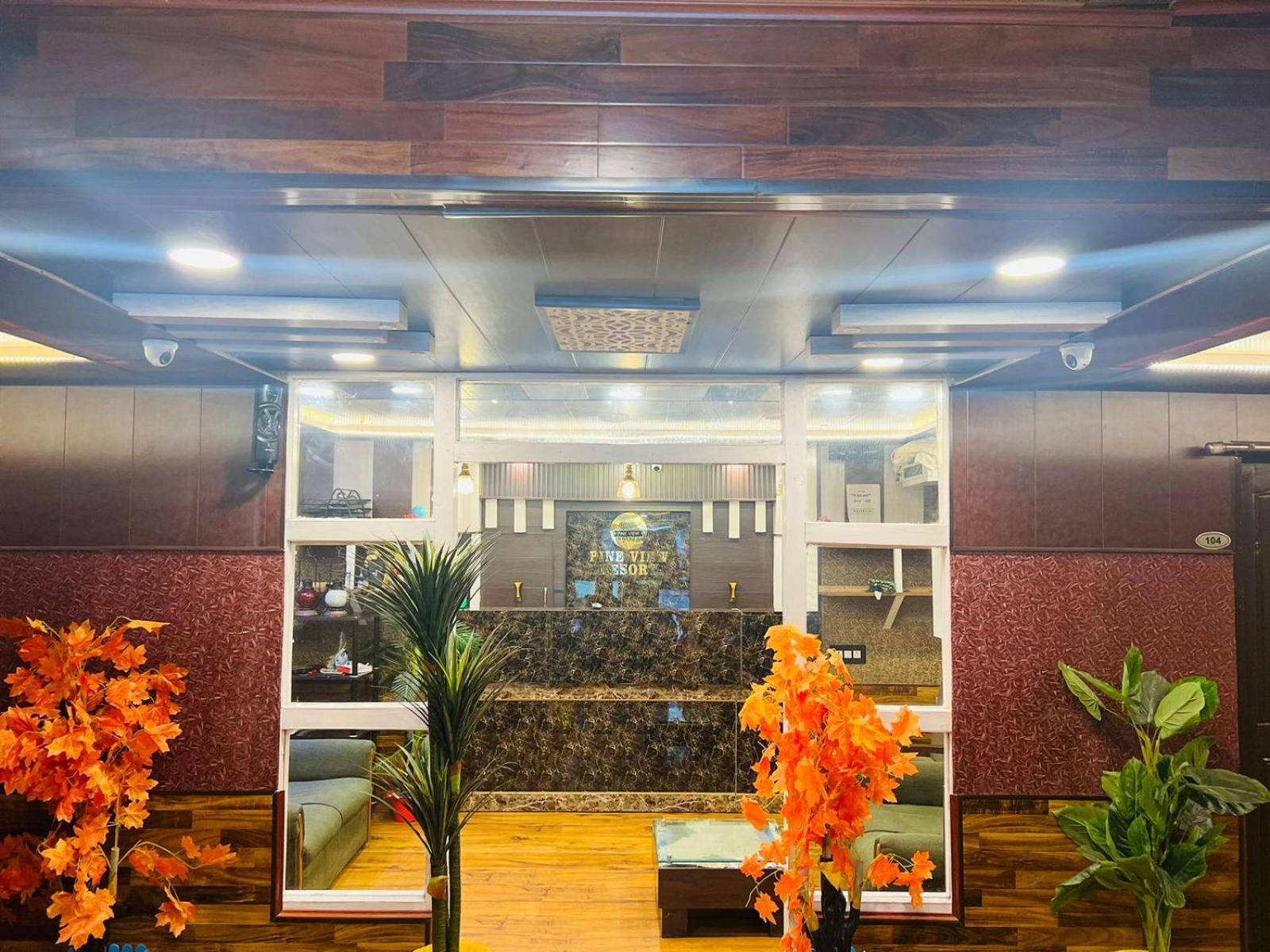 גולמארג Pine View Resort מראה חיצוני תמונה