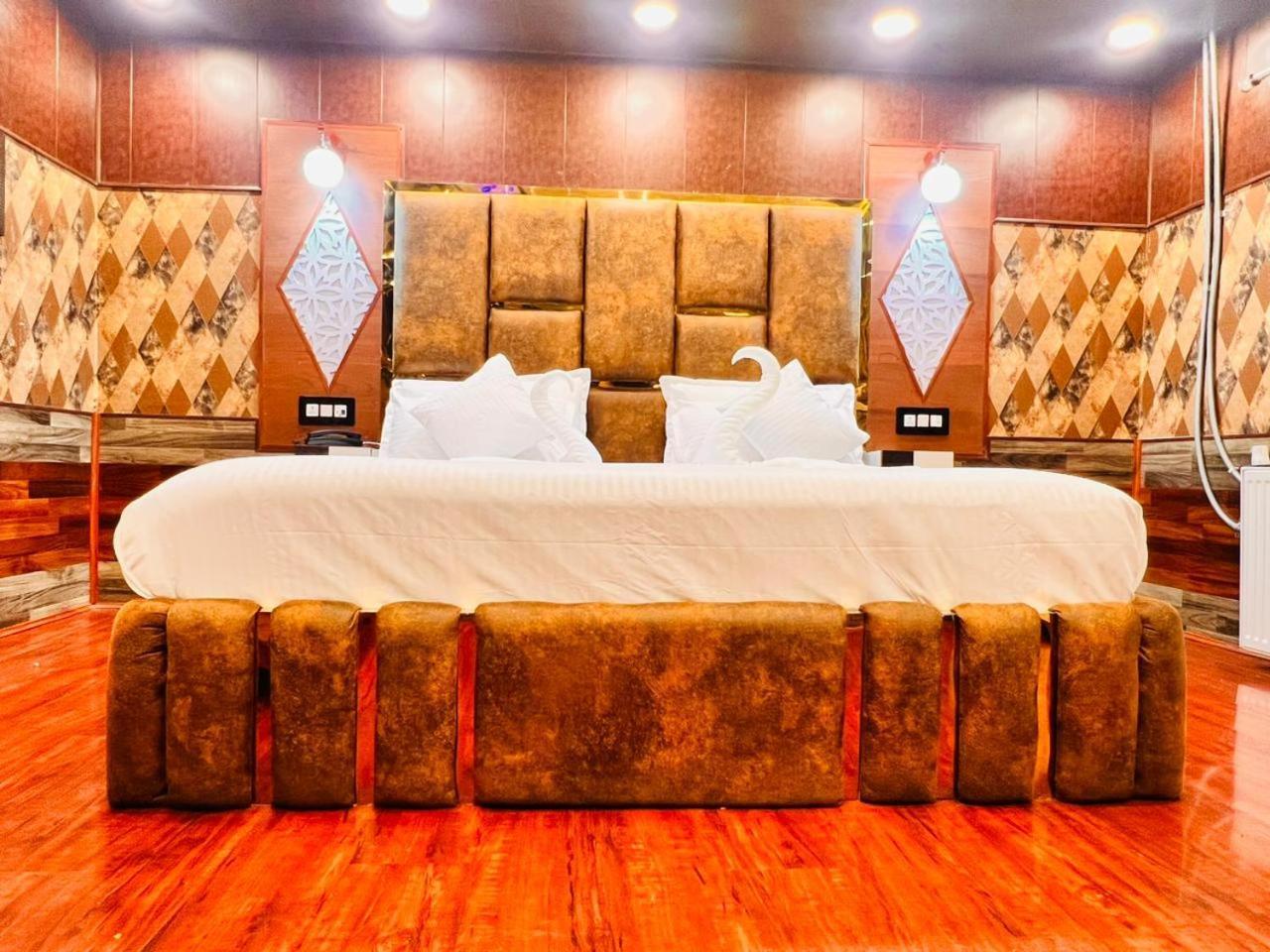 גולמארג Pine View Resort מראה חיצוני תמונה
