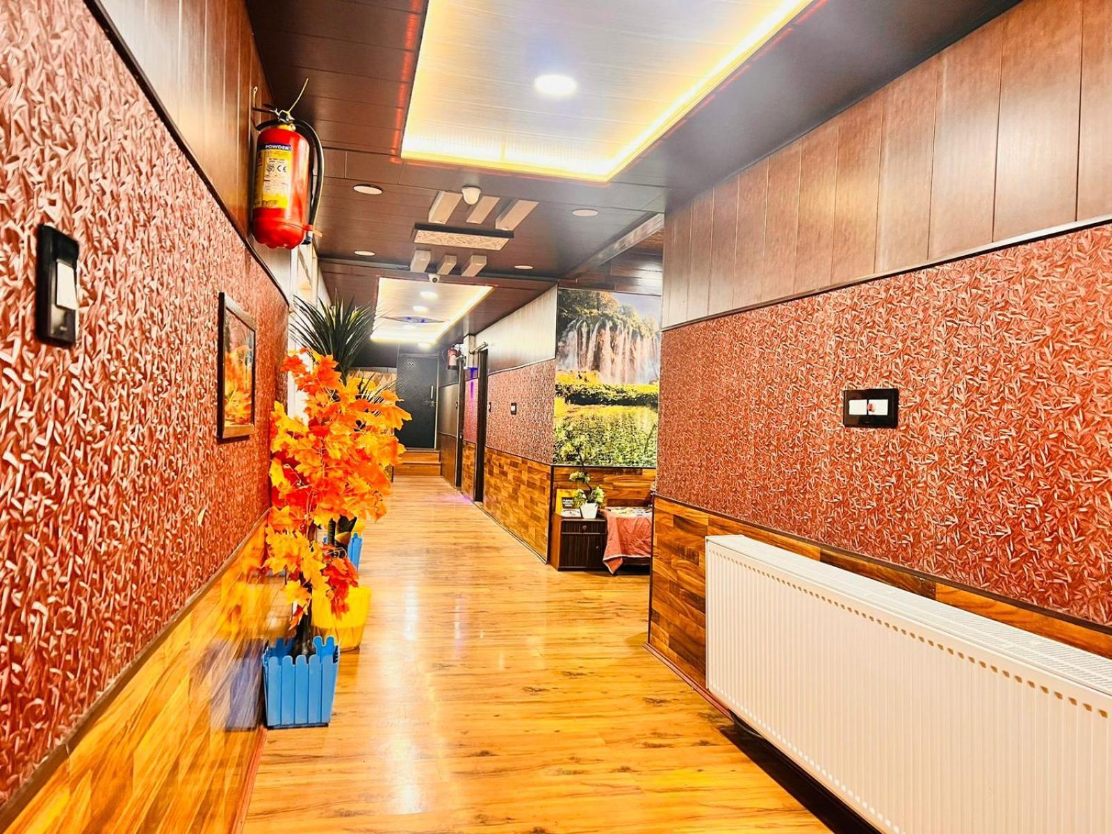 גולמארג Pine View Resort מראה חיצוני תמונה